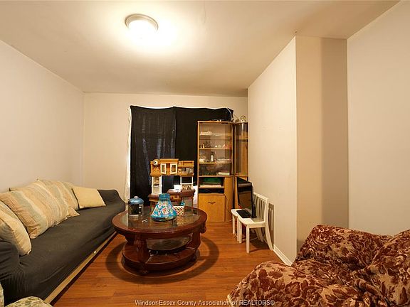5th image of 3646 Riberdy Rd