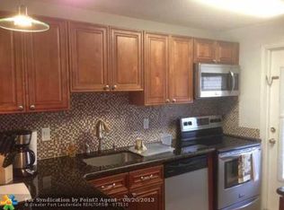 400 SE 10th St APT 209, Deerfield Beach, FL 33441