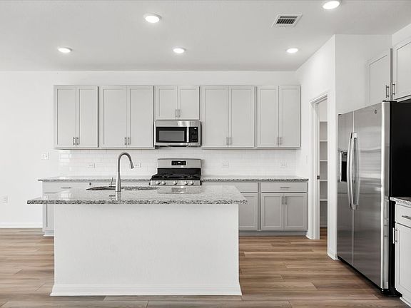 2nd image of 1409 Alana Falls Ave