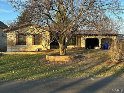 10435 Lylewood Dr, Saint Louis, MO, 63131