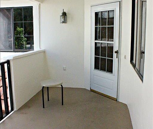 4th image of 521 Via Verona Dr #203
