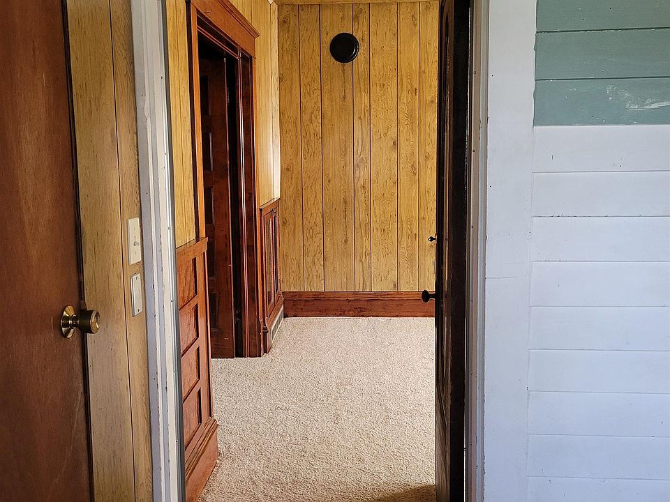 401 N 2nd St, La Harpe, IL 61450 MLS PA1244948 Zillow