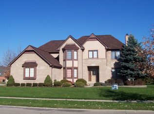 14015 Strathmore Dr, Shelby Township, MI