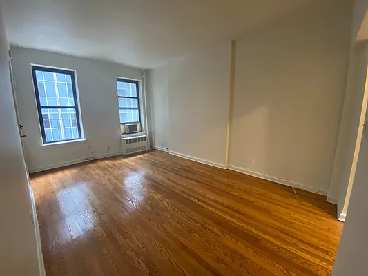 Rented by Compass | media 8