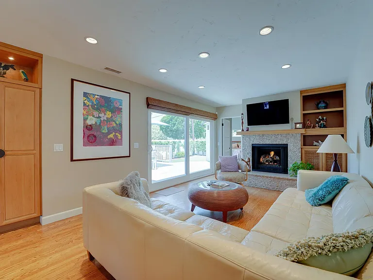 8139 Paseo Del Ocaso — Photo 15