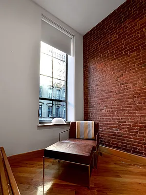 Rented by J Misrahi Realty Corp | media 28