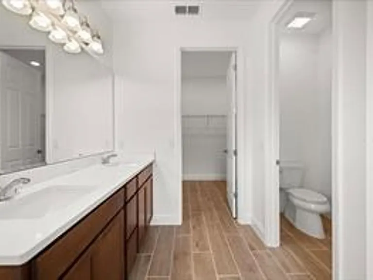 7731 Scicli Way — Photo 23