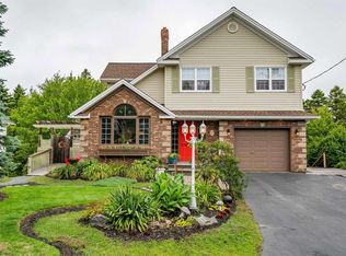 17 Oakley Ave, Halifax, NS B3M 3G6
