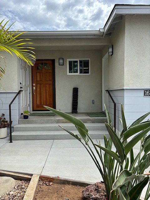 1st image of 1630 Moreno St
