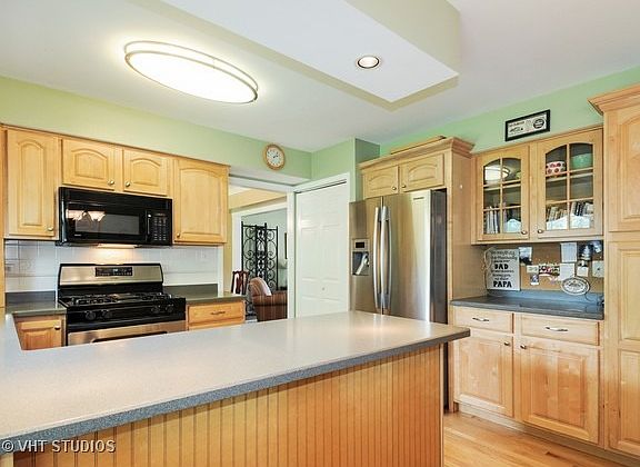 4th image of 1424 Westglen Dr