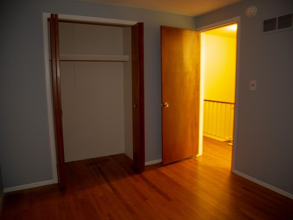 1st image of 548 E Terrace Ln #548