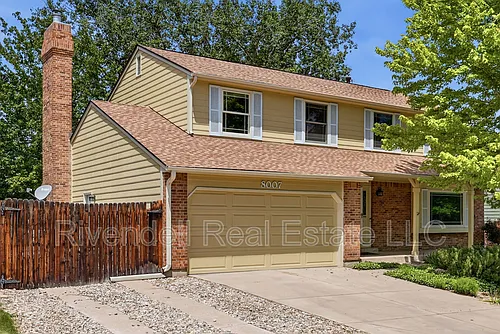 8007 S Datura St Photo 1