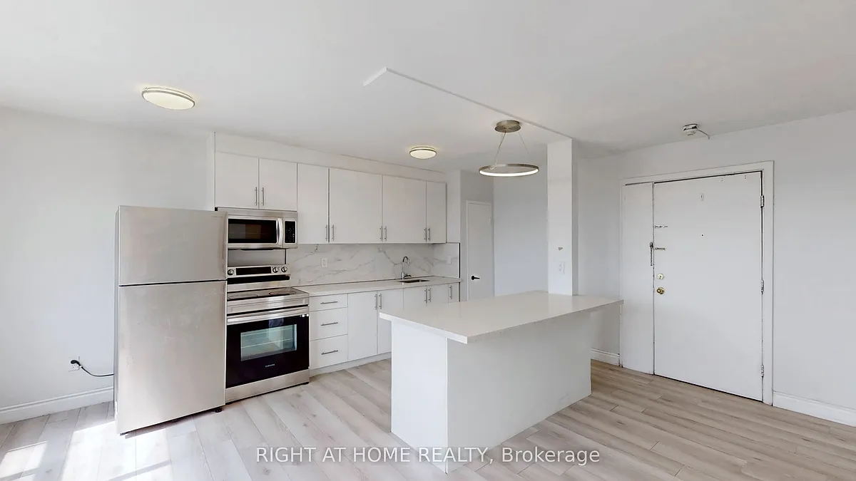 Building Photo - 896 Eglinton Ave E #314