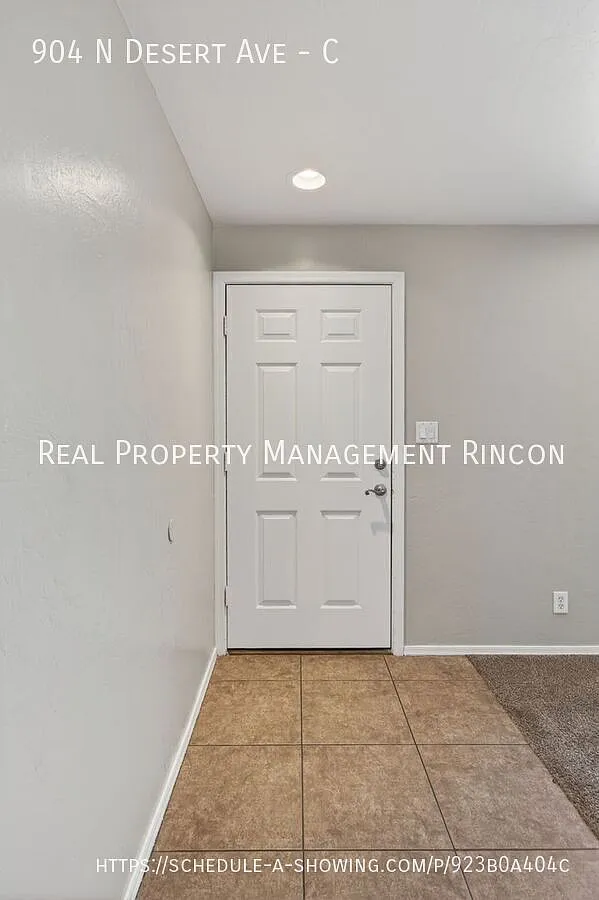 3 Bed, 1.5 Bath Condo With Washer/Dryer In Central Tucson! — Photo 4