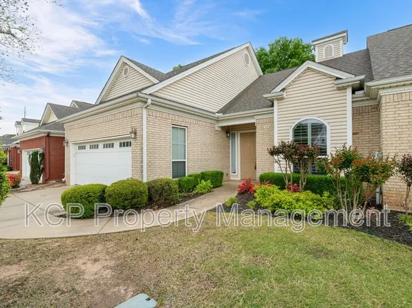 60 Jeffrey Way #1, Fort Smith, AR 72903