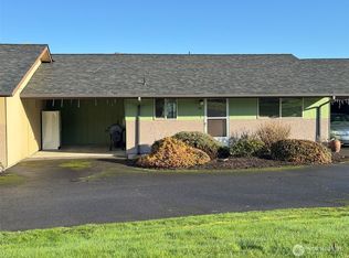 1301 S Third Avenue #9B, Sequim, WA