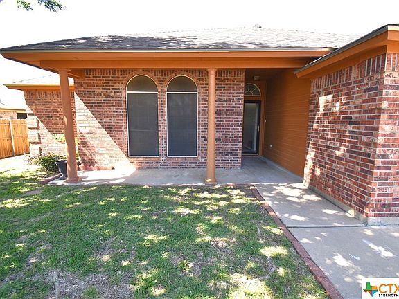 3rd image of 4501 Crested Butte Dr