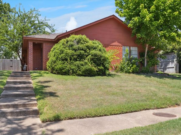 Home for Sale in Arlington TX