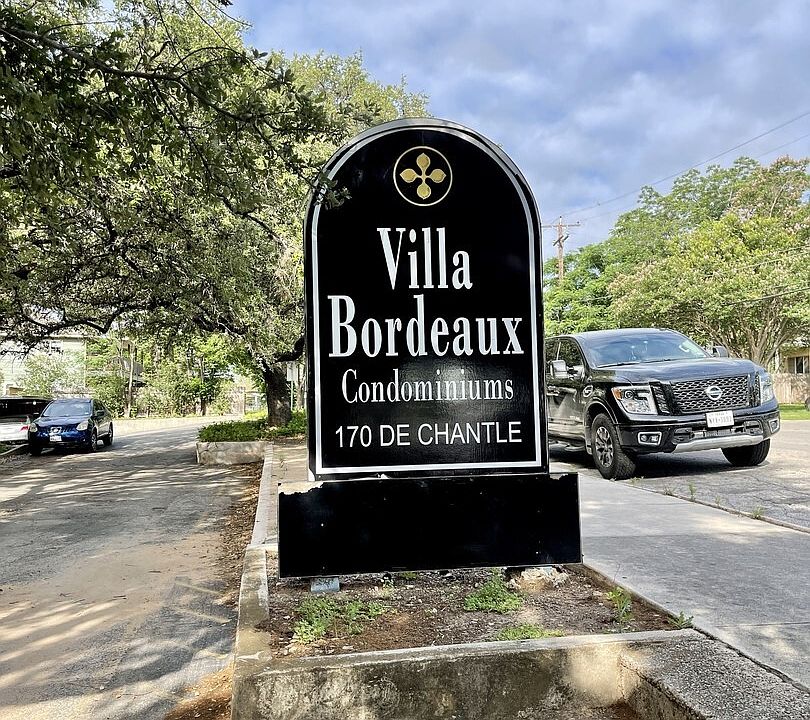 2nd image of 170 De Chantle APT 704