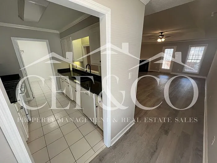 514 Rose Trellis Ct — Photo 8