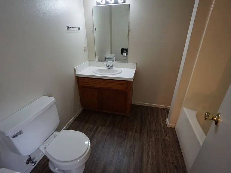 115 Vista Hills Blvd — Photo 6