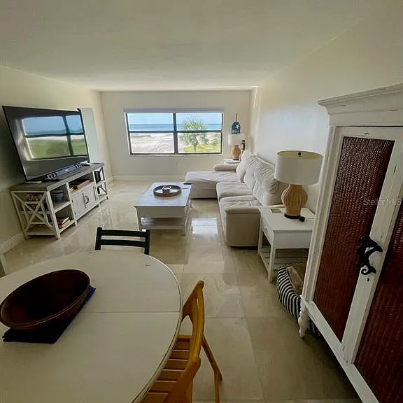 1270 Gulf Blvd #406 — Photo 8