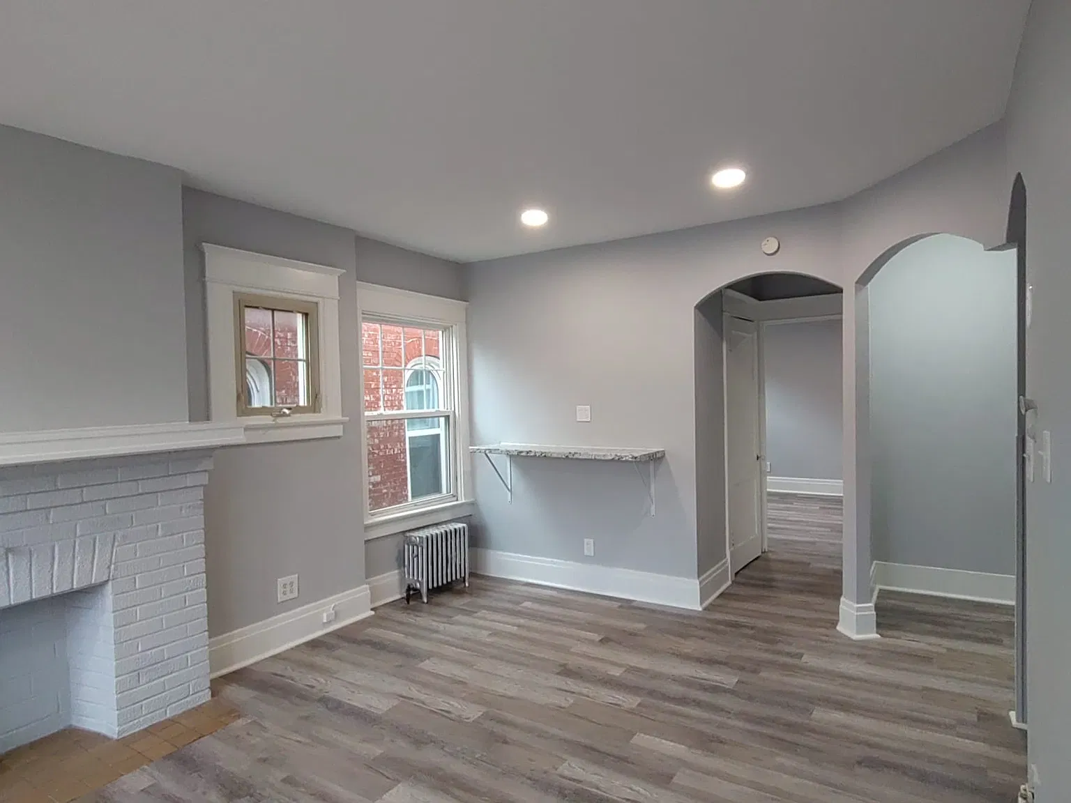 Jersey Apartments — Photo 1