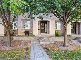 180 Lanark Ave, Ottawa, ON K1Z1E5