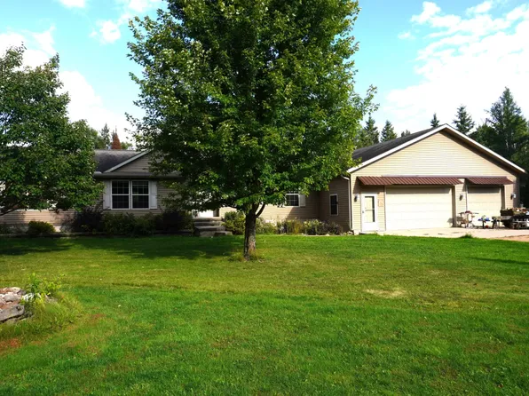 N6199 Rangeline Rd, Deerbrook, WI 54424