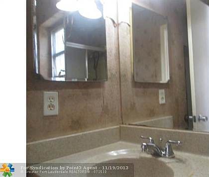 2nd image of 8204 NW 73rd Ter