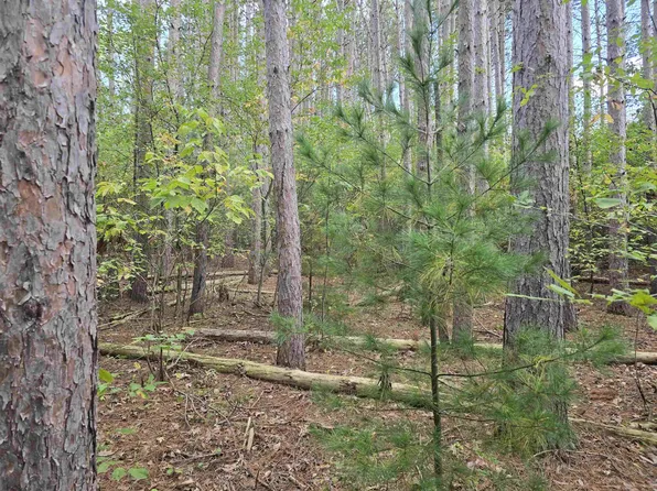 Lake Dr, Wautoma, WI 54982