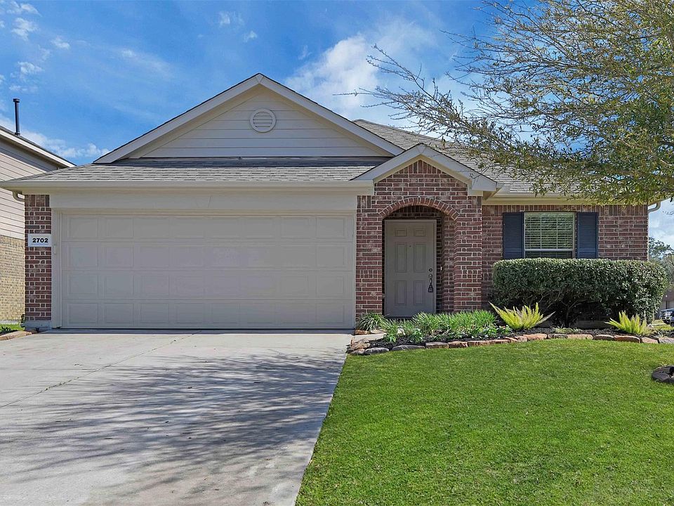 1st image of 2702 Sandberry Dr