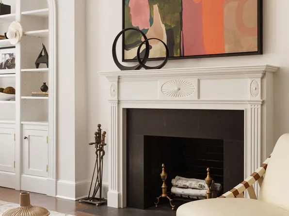 115 East 67th Street image 3 of 20