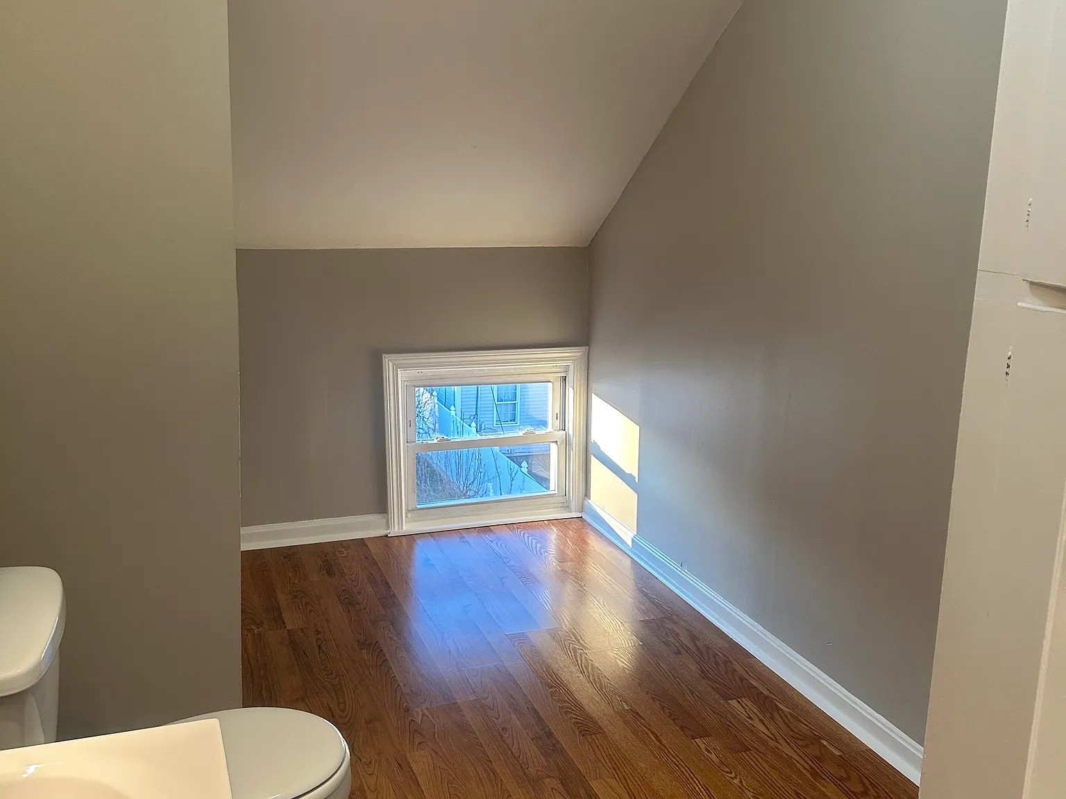1 bed, 650 sqft, $1,000 — Photo 4