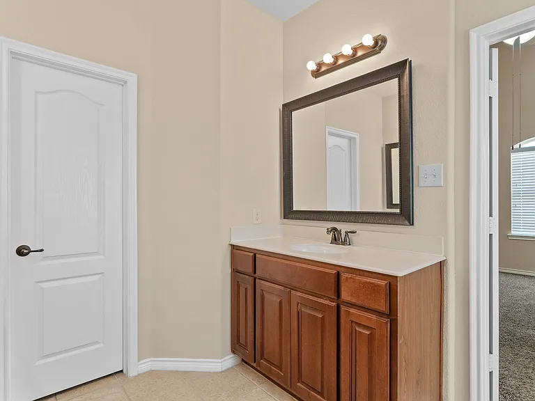 4213 Kiowa Dr — Photo 9