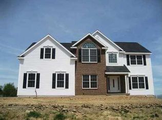 1 Peacham Rd, Watervliet, NY 12189