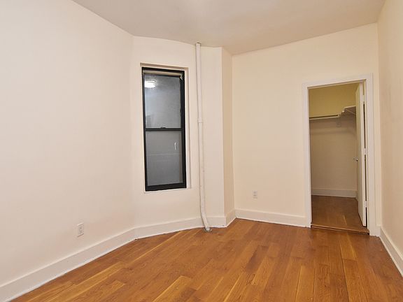 5th image of 932 Amsterdam Ave #S2
