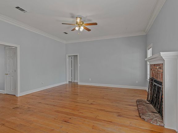 5th image of 3508 Ash St