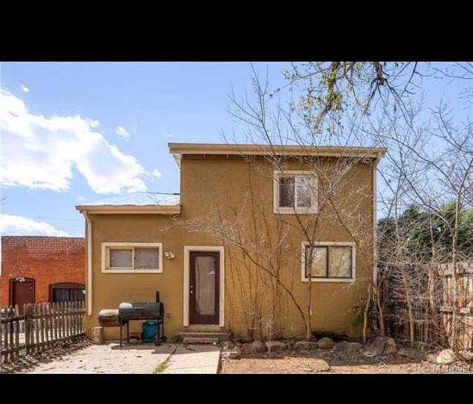 2568 River Dr — Photo 4