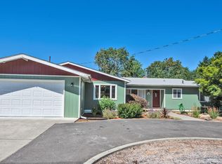 2056 Griffin Creek Rd, Medford, OR 97501