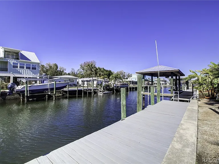 2676 N Comanche Point — Photo 21