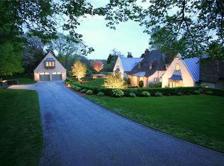 330 Gray Craig Rd, Middletown, RI 02842