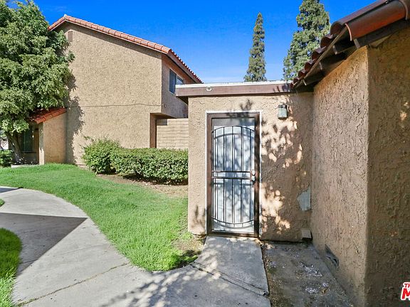 5th image of 349 Camarillo St