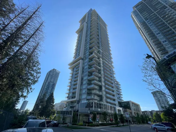 13350 Central Ave #2306, Surrey, BC V3T 0M3