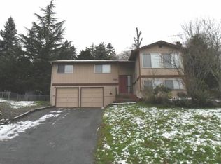 1460 Vista Dr, Puyallup, WA 98372