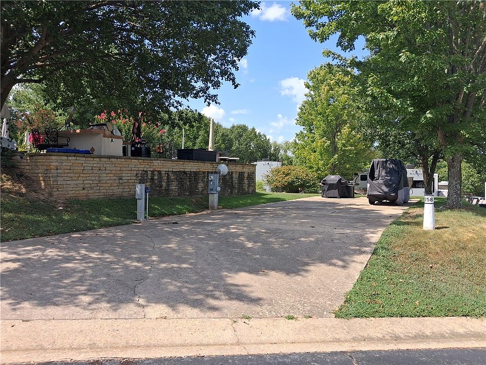 1st image of 1229 County Road 663