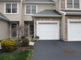 12 Indigo Dr, Old Bridge, NJ 08857
