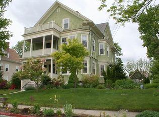 59 Arnold Ave #3, Cranston, RI 02905