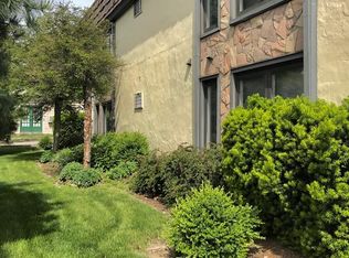 215 Eutaw St APT I, Pittsburgh, PA