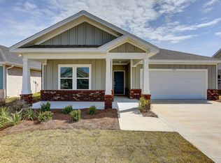 119 Drews Ln, Lynn Haven, FL 32444